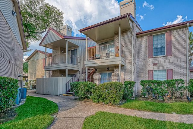 2120 El Paseo Street 2108, Houston, TX 77054