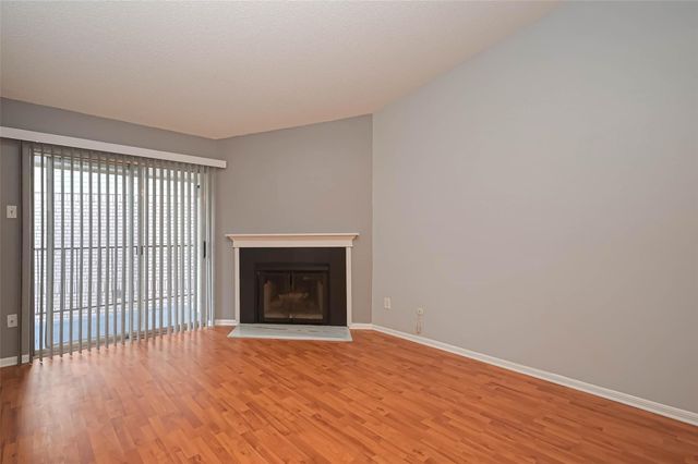 2120 El Paseo Street 2108, Houston, TX 77054