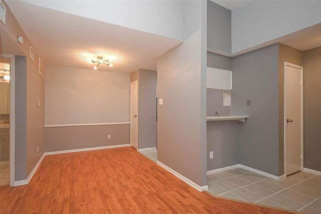 2120 El Paseo Street 2108, Houston, TX 77054