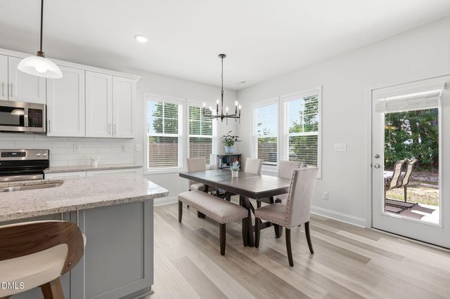 675 Amusement Drive, Hope Mills, NC 28348
