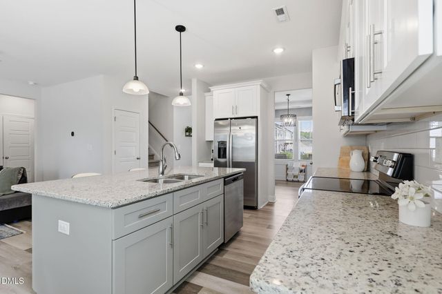 675 Amusement Drive, Hope Mills, NC 28348