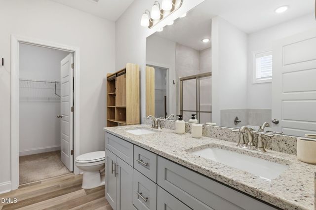 675 Amusement Drive, Hope Mills, NC 28348
