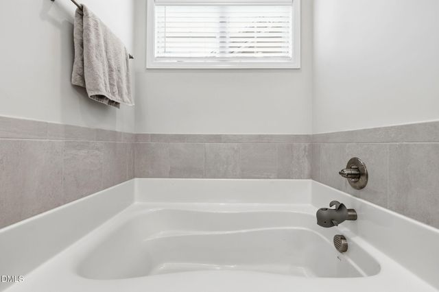 675 Amusement Drive, Hope Mills, NC 28348
