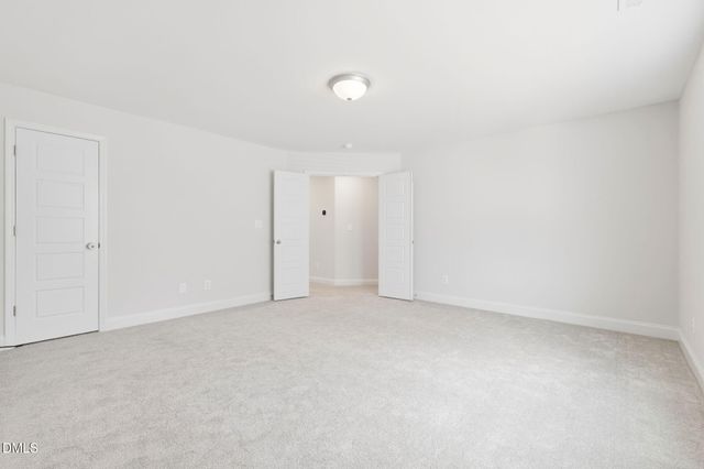 675 Amusement Drive, Hope Mills, NC 28348