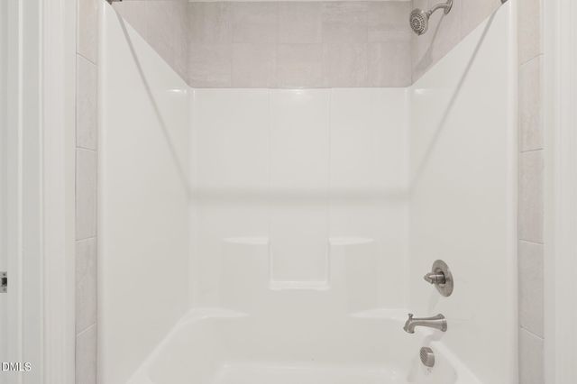 675 Amusement Drive, Hope Mills, NC 28348