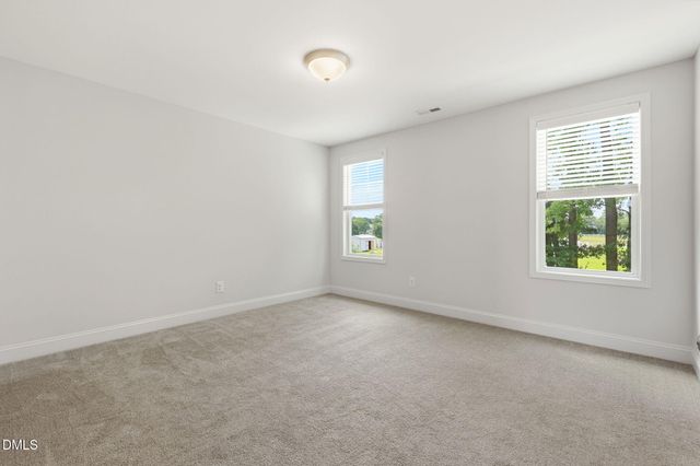 675 Amusement Drive, Hope Mills, NC 28348