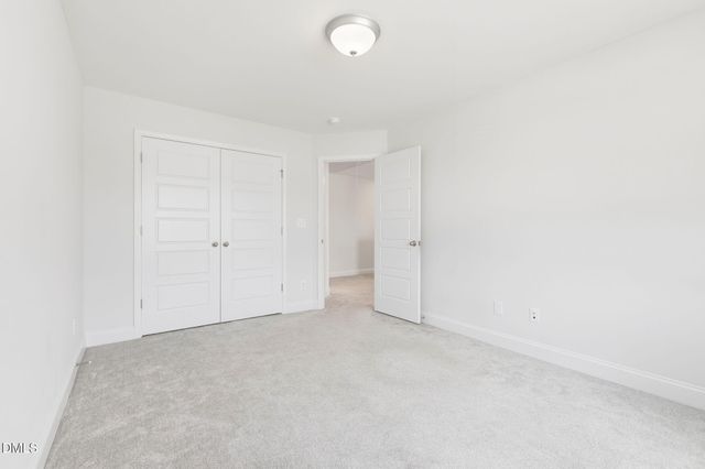 675 Amusement Drive, Hope Mills, NC 28348