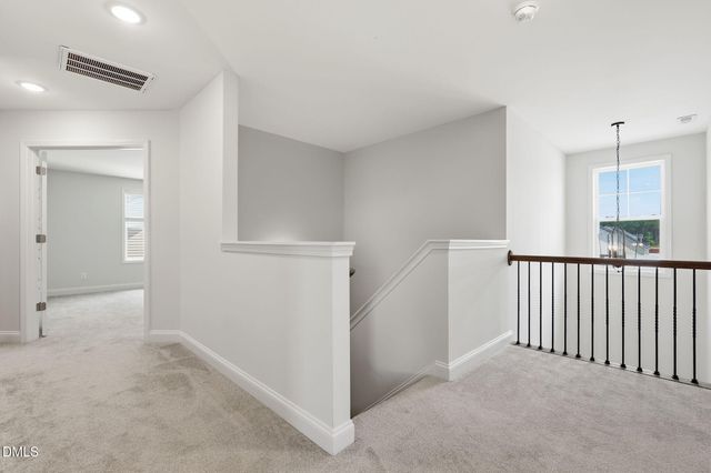 675 Amusement Drive, Hope Mills, NC 28348