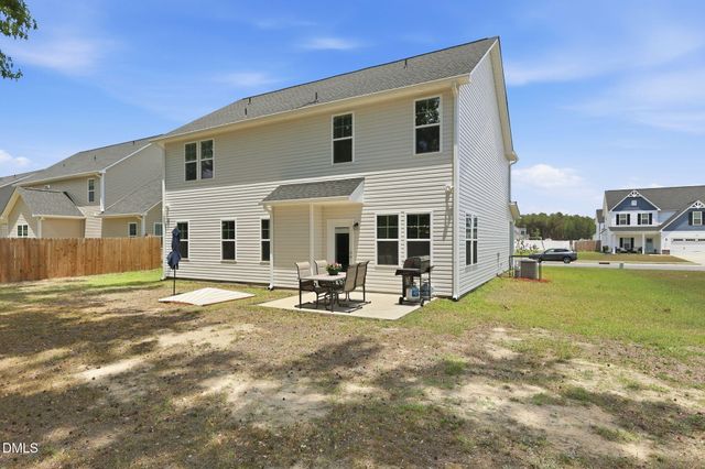 675 Amusement Drive, Hope Mills, NC 28348
