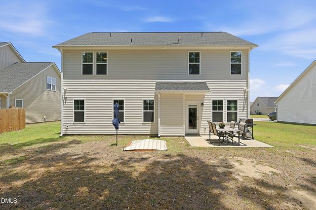 675 Amusement Drive, Hope Mills, NC 28348