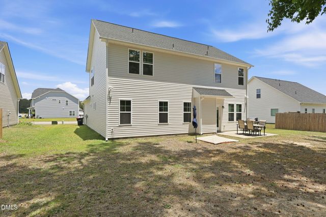 675 Amusement Drive, Hope Mills, NC 28348
