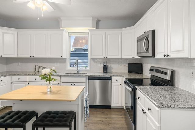 147 Oak, Abington, MA 02351