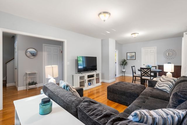 147 Oak, Abington, MA 02351