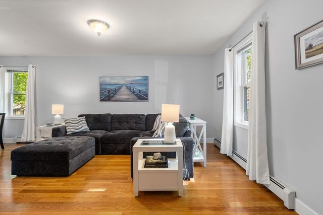 147 Oak, Abington, MA 02351