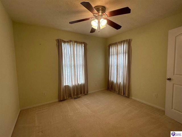 8 San Juan Court, Elizabethtown, KY 42701