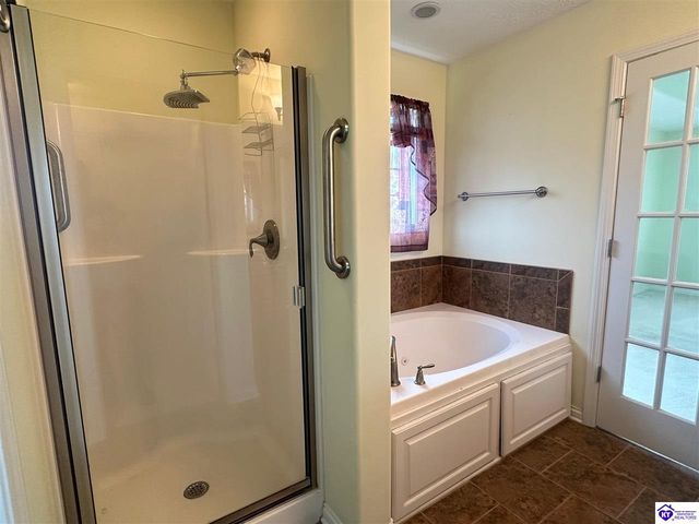 8 San Juan Court, Elizabethtown, KY 42701