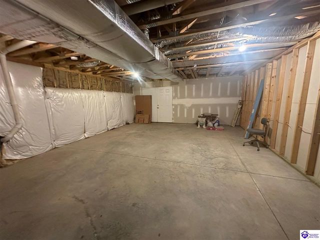 8 San Juan Court, Elizabethtown, KY 42701