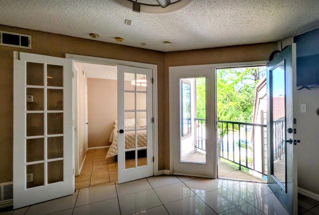2312 Balsam Drive A303, Arlington, TX 76006