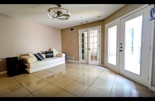 2312 Balsam Drive A303, Arlington, TX 76006