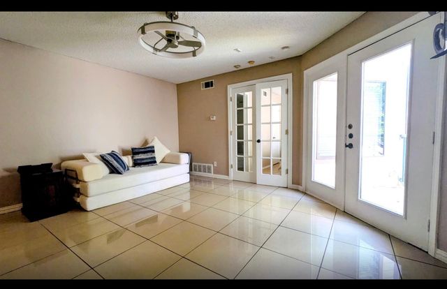 2312 Balsam Drive A303, Arlington, TX 76006