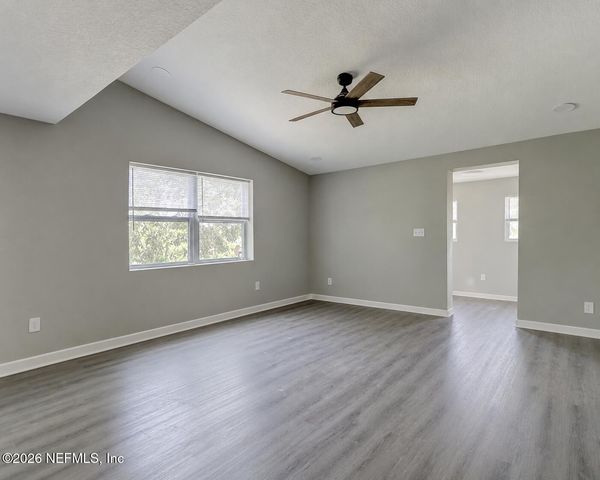 9762 BAYVIEW Avenue, Jacksonville, FL 32208
