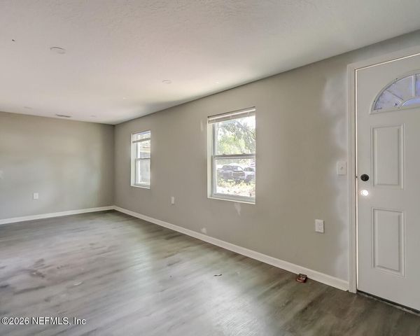 9762 BAYVIEW Avenue, Jacksonville, FL 32208