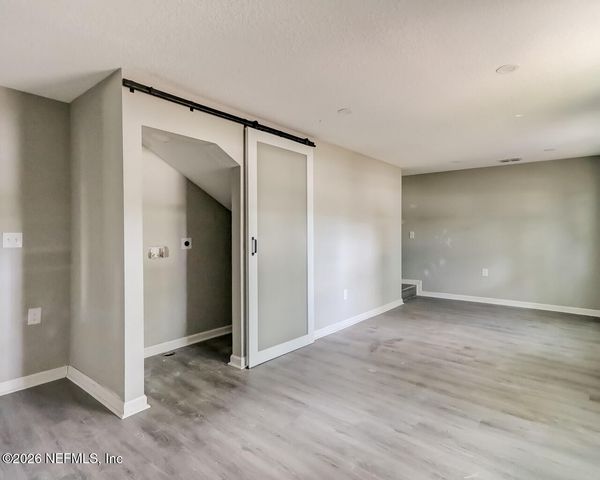 9762 BAYVIEW Avenue, Jacksonville, FL 32208