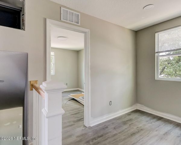 9762 BAYVIEW Avenue, Jacksonville, FL 32208