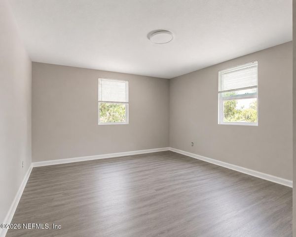 9762 BAYVIEW Avenue, Jacksonville, FL 32208