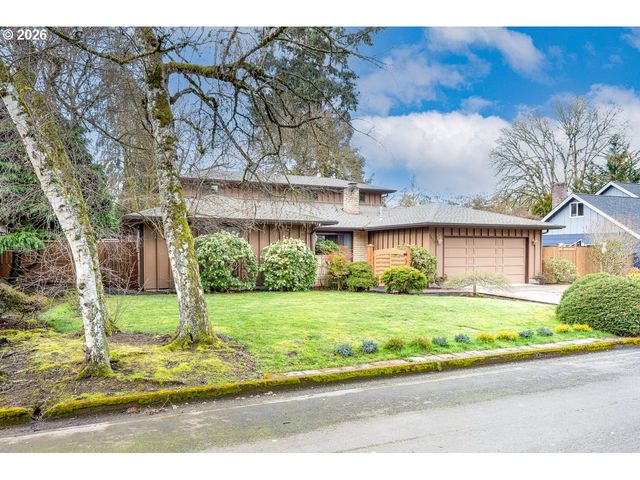 4490 DOYLE St, Eugene, OR 97404