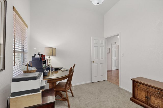 8004 CORTE DEL VIENTO NW, Albuquerque, NM 87120