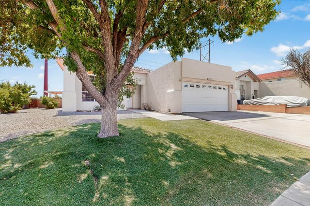 8004 CORTE DEL VIENTO NW, Albuquerque, NM 87120