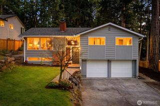 18330 47th Place NE, Lake Forest Park, WA 98155