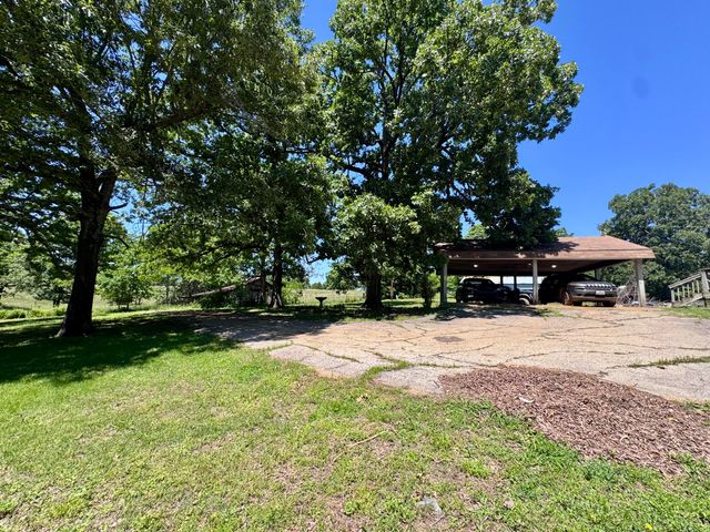 429 Pine Cone Lane, Mammoth Spring, AR 72554