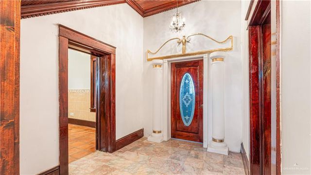 600 Mirasoles Street, Rio Grande City, TX 78582