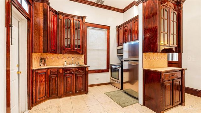 600 Mirasoles Street, Rio Grande City, TX 78582