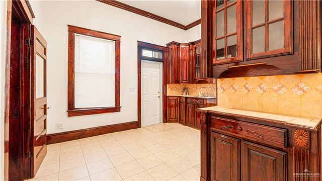 600 Mirasoles Street, Rio Grande City, TX 78582
