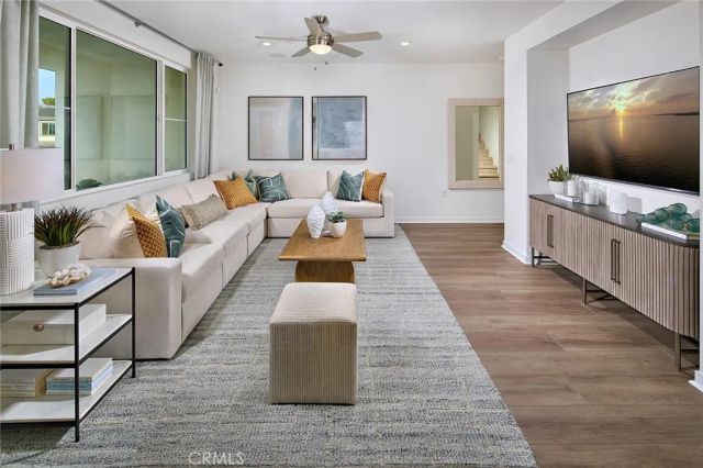 5933 Gramercy Way, Eastvale, CA 92880