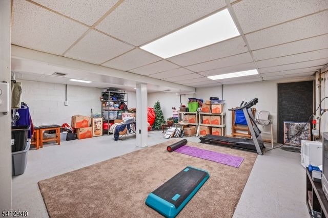 114 Memorial Pkwy, Atlantic Highlands Boro, NJ 07716