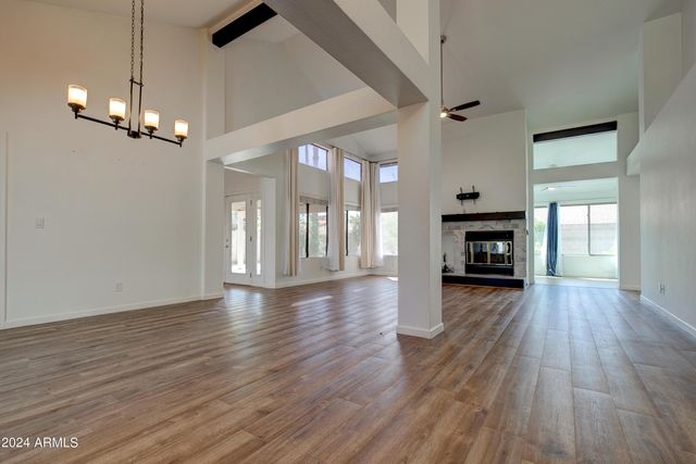 1945 E Velvet Drive, Tempe, AZ 85284