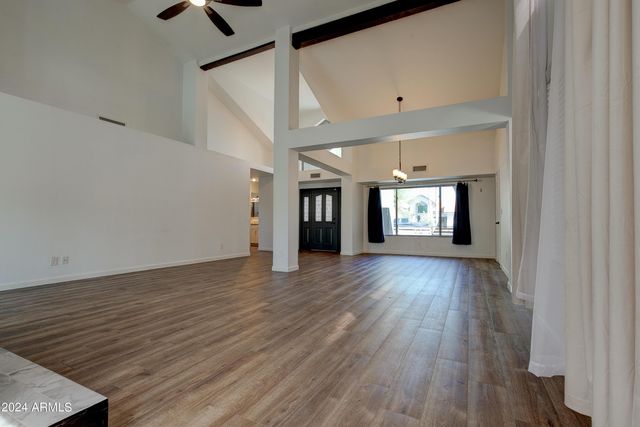 1945 E Velvet Drive, Tempe, AZ 85284