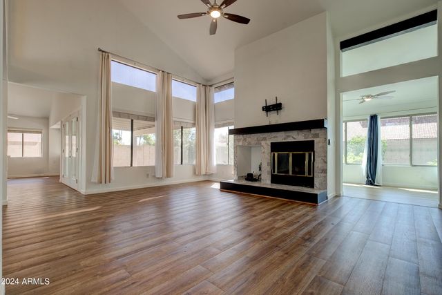 1945 E Velvet Drive, Tempe, AZ 85284