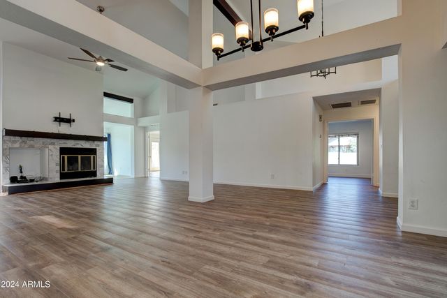 1945 E Velvet Drive, Tempe, AZ 85284