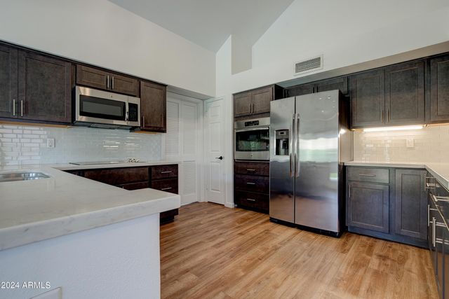 1945 E Velvet Drive, Tempe, AZ 85284