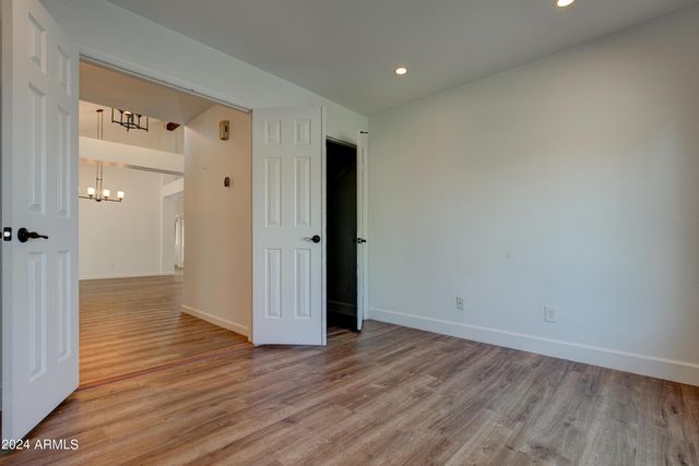 1945 E Velvet Drive, Tempe, AZ 85284