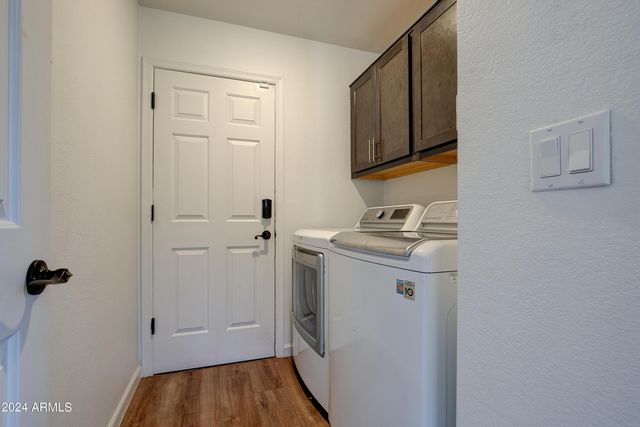 1945 E Velvet Drive, Tempe, AZ 85284