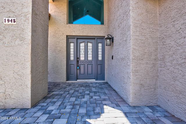 1945 E Velvet Drive, Tempe, AZ 85284