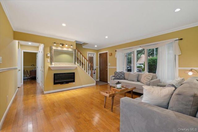 3850 Jean Avenue, Bethpage, NY 11714