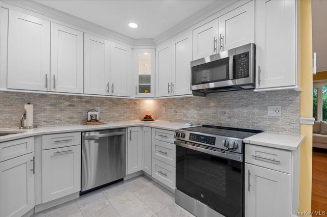 3850 Jean Avenue, Bethpage, NY 11714