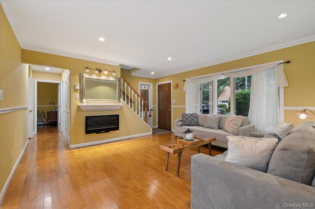 3850 Jean Avenue, Bethpage, NY 11714 — photo 5